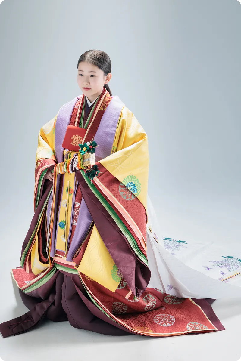 はふりの十二単とは